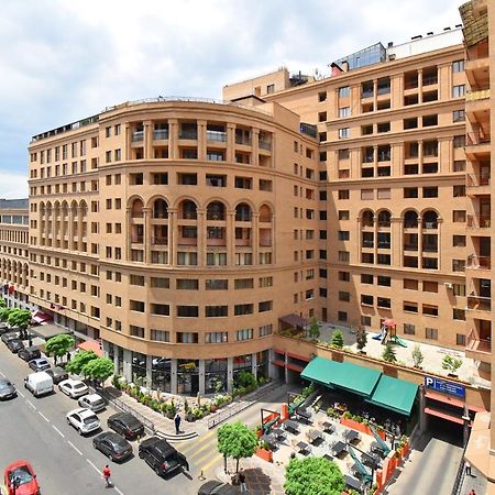 Armenak Apartment 5-Комнатная 예레반 외부 사진